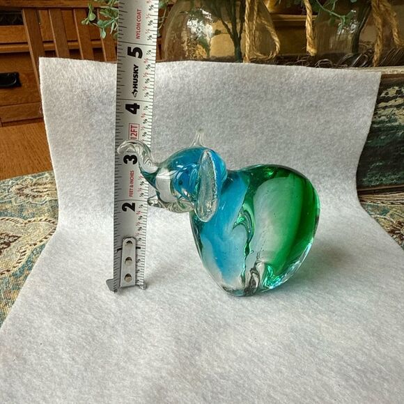 Blenko Glass Elephant Paperweight Green Teal Art Glass Trunk Up Figurine - Picture 5 of 6